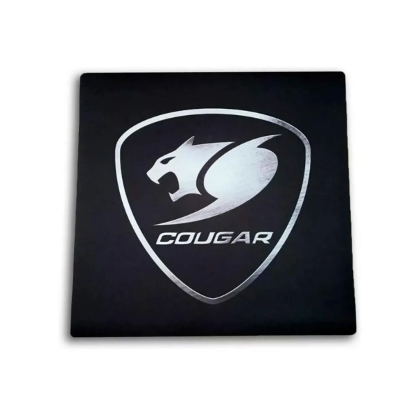 Alfombra Gamer Cougar Command 110x110cm Negro