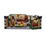 LEGO Friends Central Perk 21319