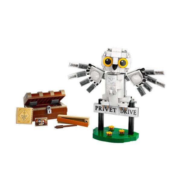 LEGO Harry Potter: Hedwig el Numero 4 de Privet Drive 76425