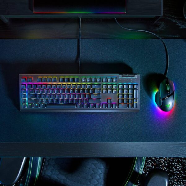Teclado Gamer Razer BlackWidow V4 X, Switch Yellow, Español - Imagen 3