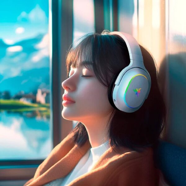 Audifonos Razer Barracuda X Chroma RGB White - Imagen 9