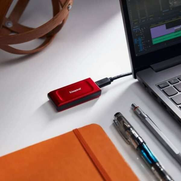 Disco Duro Externo Kingston XS1000 2TB Rojo - Imagen 4